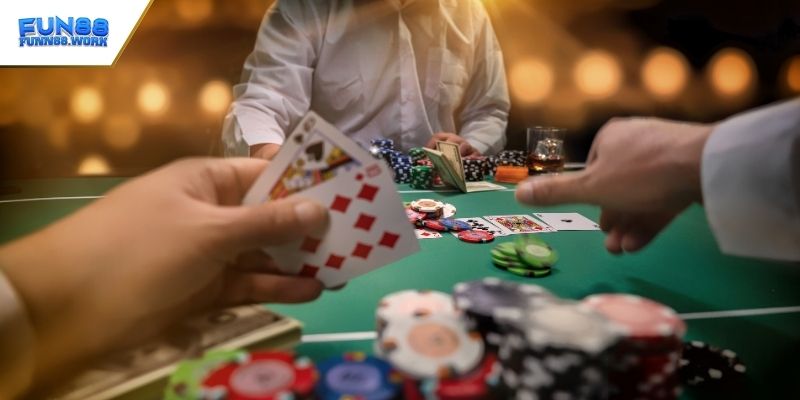 Tiến lên miền Nam là trò chơi được mọi người yêu thích tại Fun88